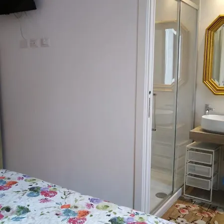 Francarooms ゲストハウス